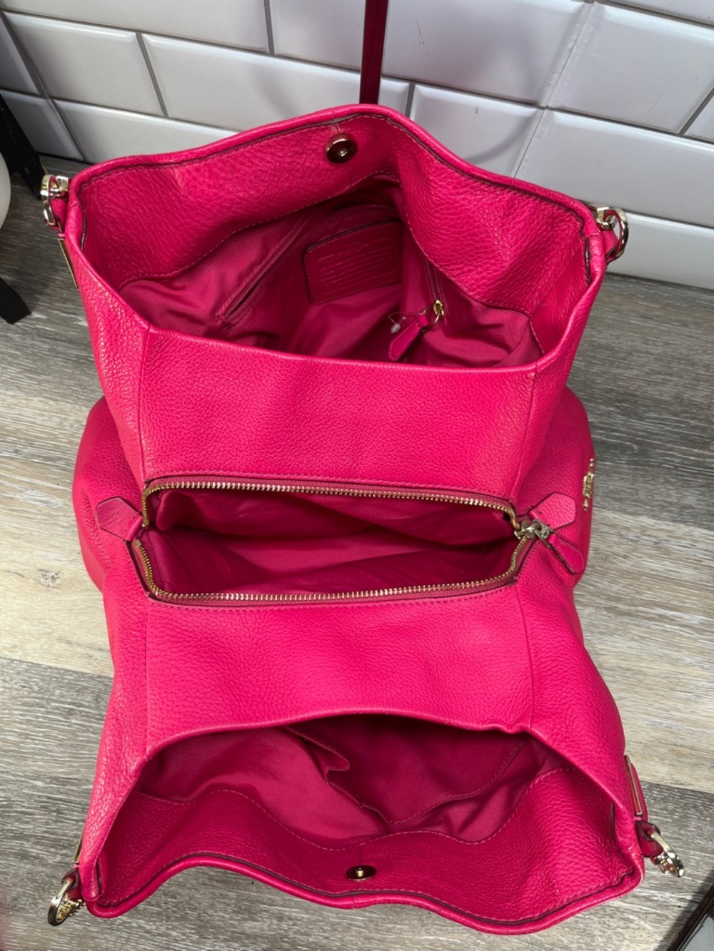 7000 Coach pink leather shoulder bag 7000COACHP - Picture 4 of 15